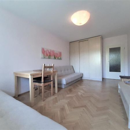Your Best Apartment Kolobrzeska Гданськ Екстер'єр фото