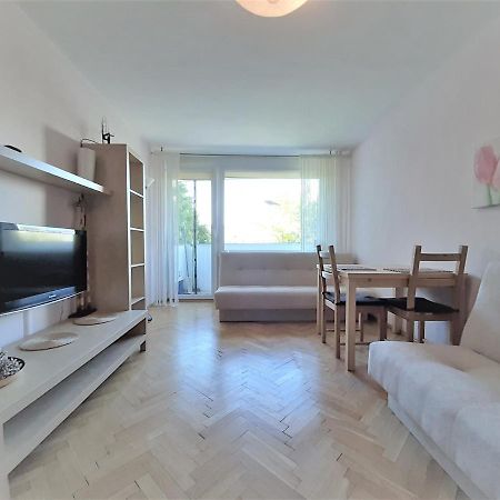 Your Best Apartment Kolobrzeska Гданськ Екстер'єр фото